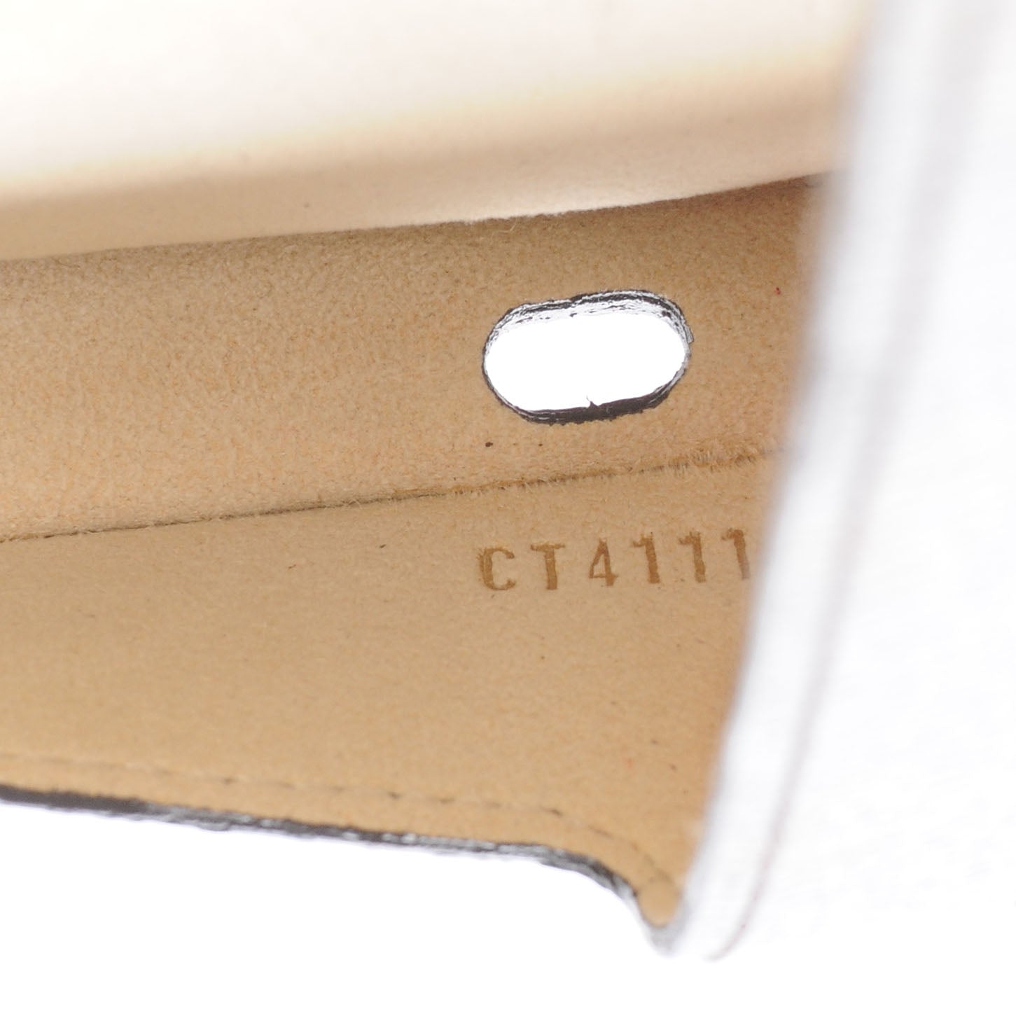 Louis Vuitton Monogram iPad Case 8 of 9