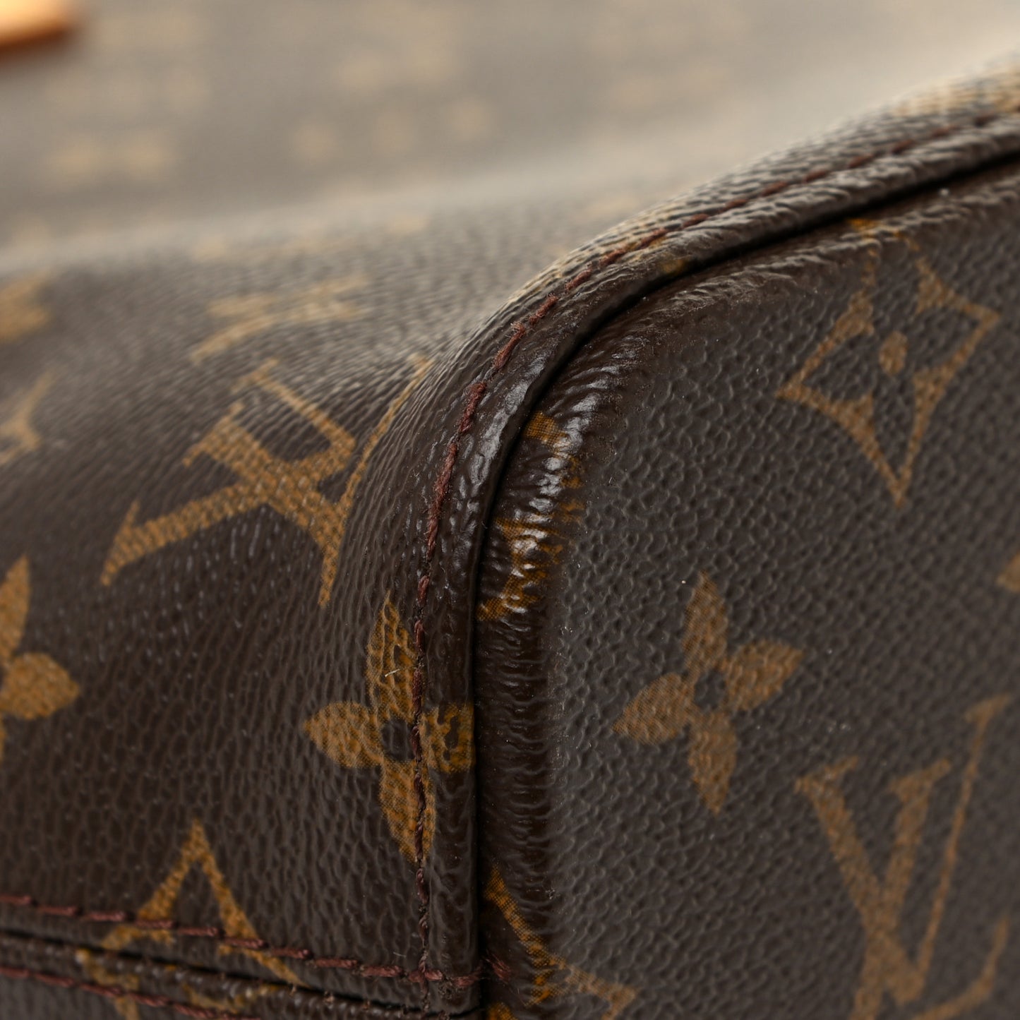 Monogram Luco