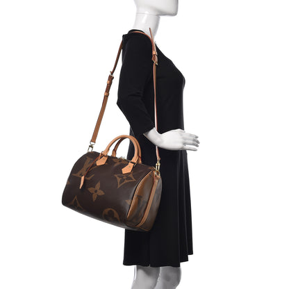 Louis Vuitton Reverse Monogram Giant Speedy Bandouliere 30 2 of 10