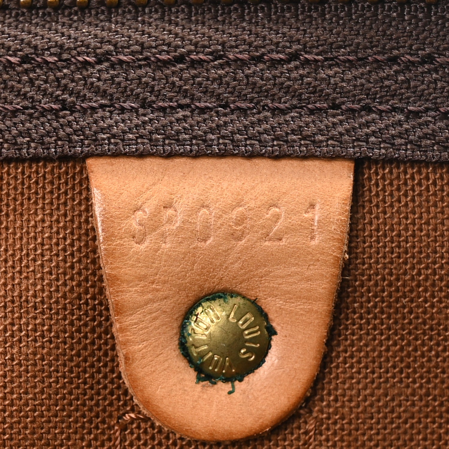 Louis Vuitton Monogram Keepall Bandouliere 55 7 of 10