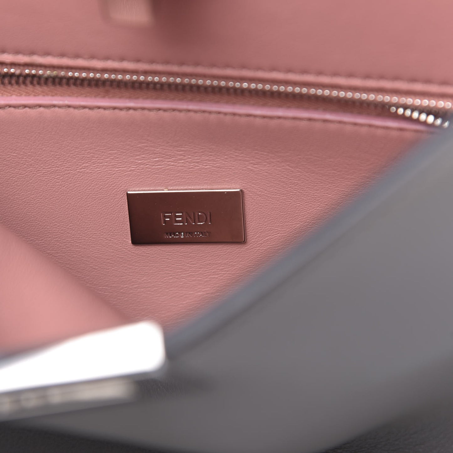 Vitello Tahiti Burro Medium Peekaboo Iconic Essentially Satchel Foresta Macaron