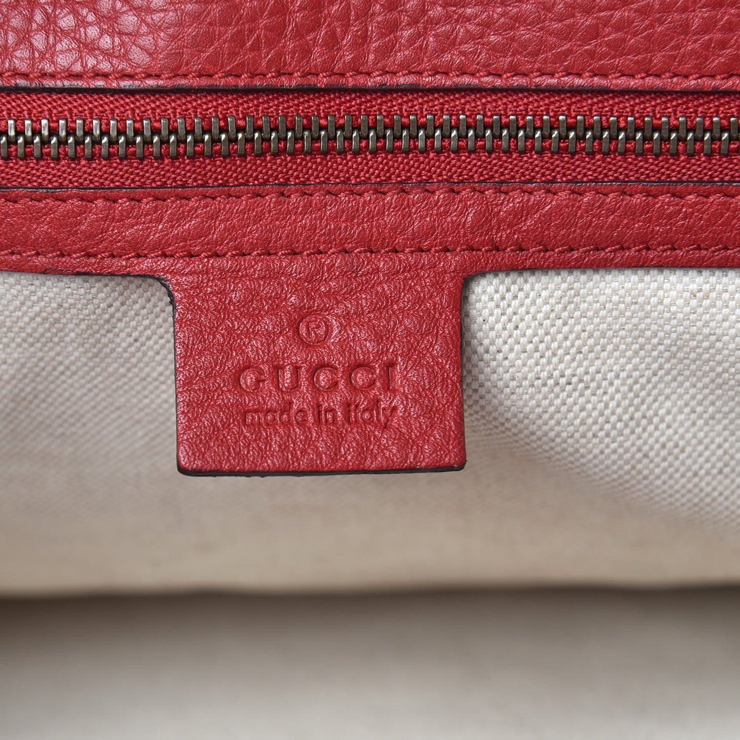 Cellarius Calfskin Large GG Marmont Shoulder Bag Vulcanic Red