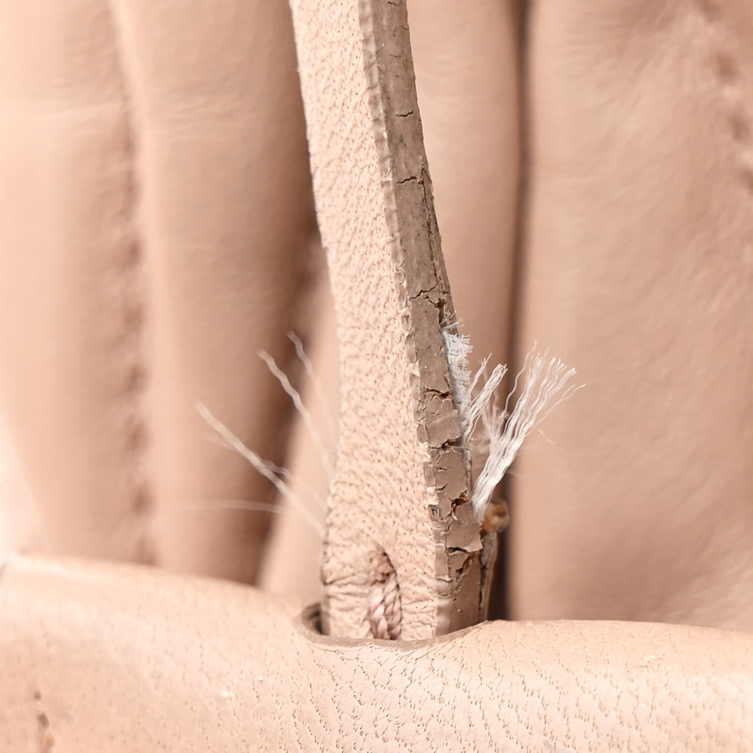 Miu Miu Nappa Matelasse Camera Bag Cammeo 18 of 18