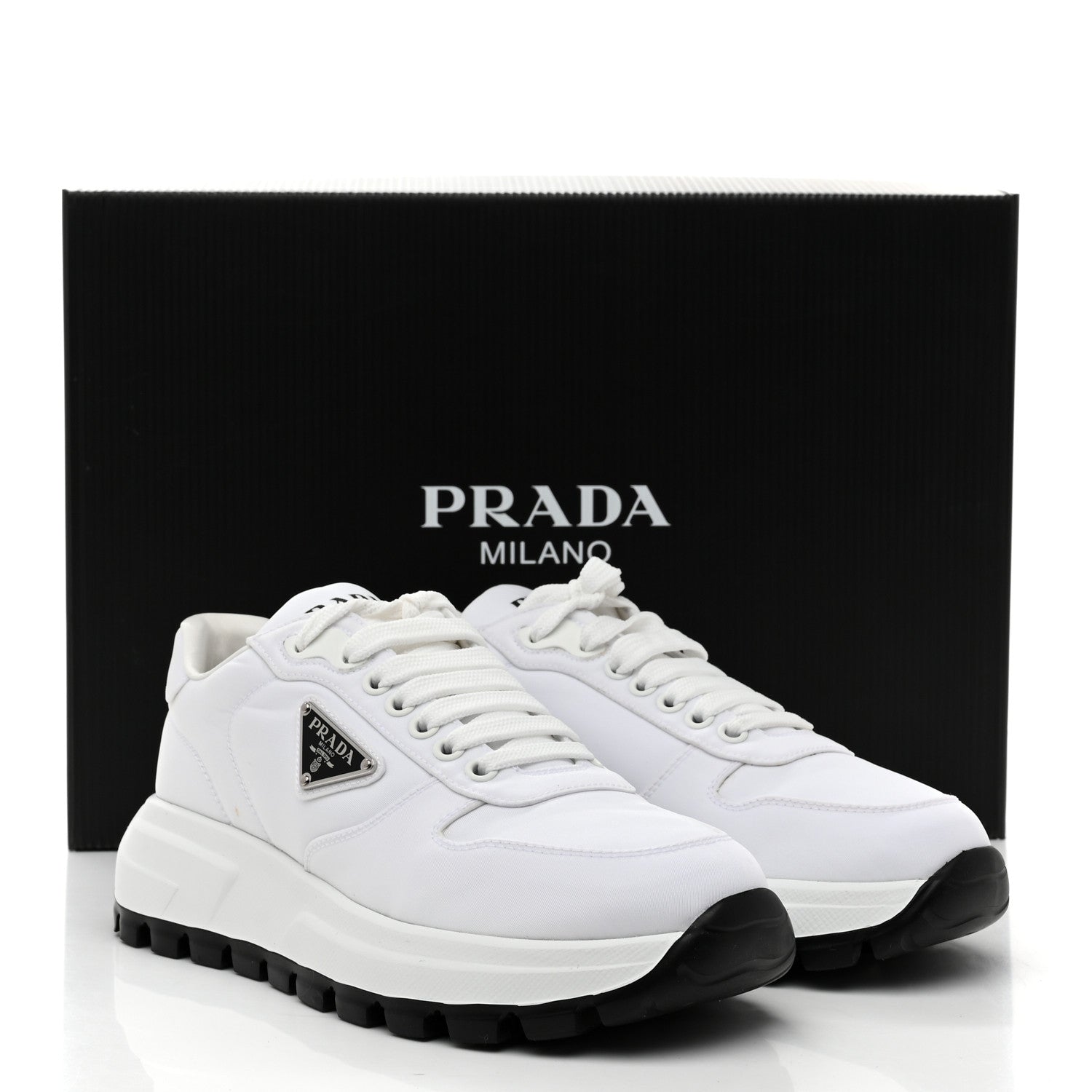 Prada Re-Nylon Spazzolato Metal Triangle Logo Womens Prax 01 45mm Sneakers 37 White Black 10 of 10