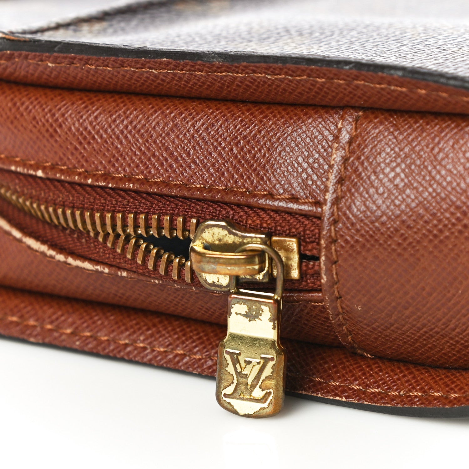 Louis Vuitton Monogram Pochette Orsay 12 of 23