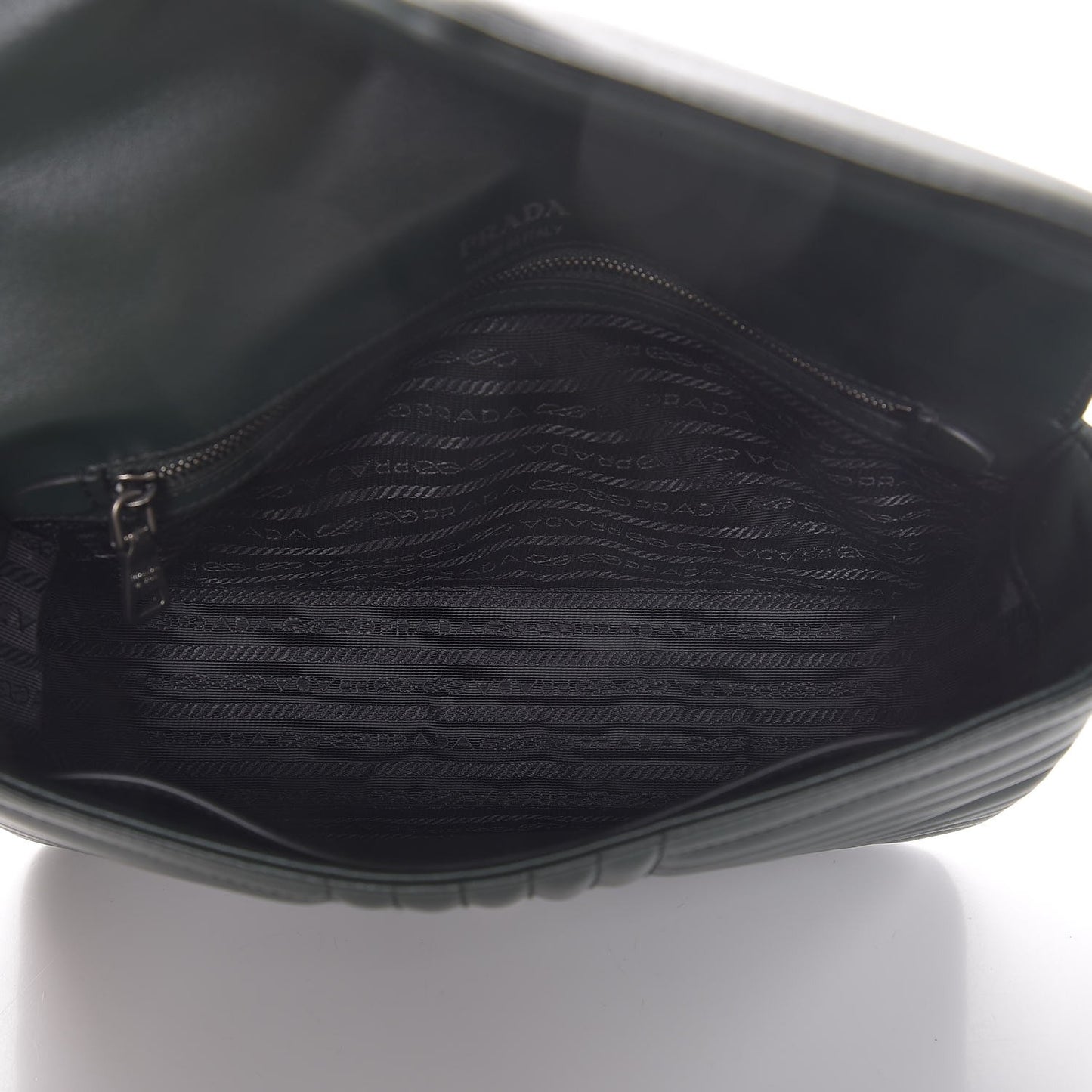 Soft Calfskin Impunture Diagramme Large Chain Flap Shoulder Bag Smeraldo
