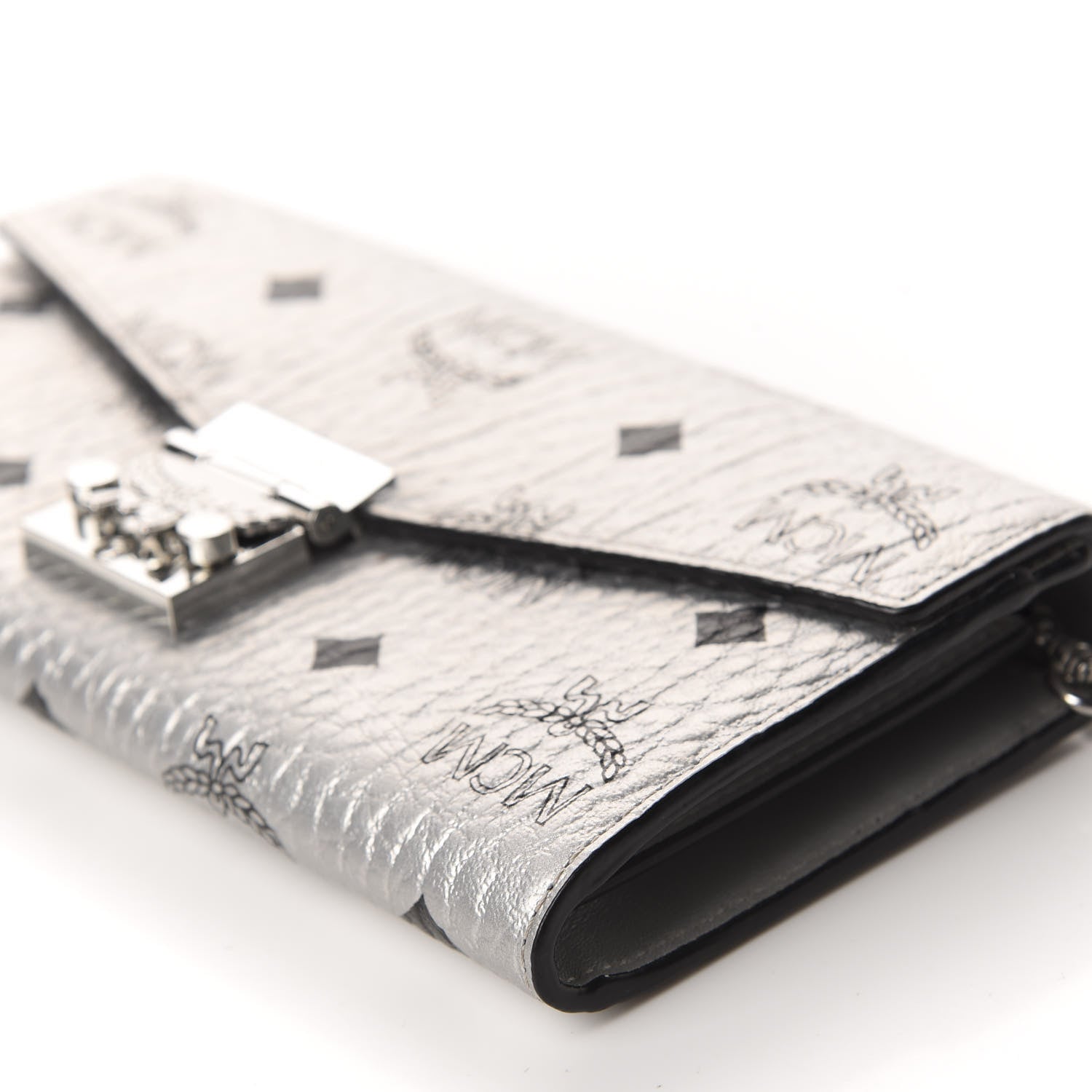 MCM Metallic Visetos Patricia Wallet On Chain Silver 7 of 12