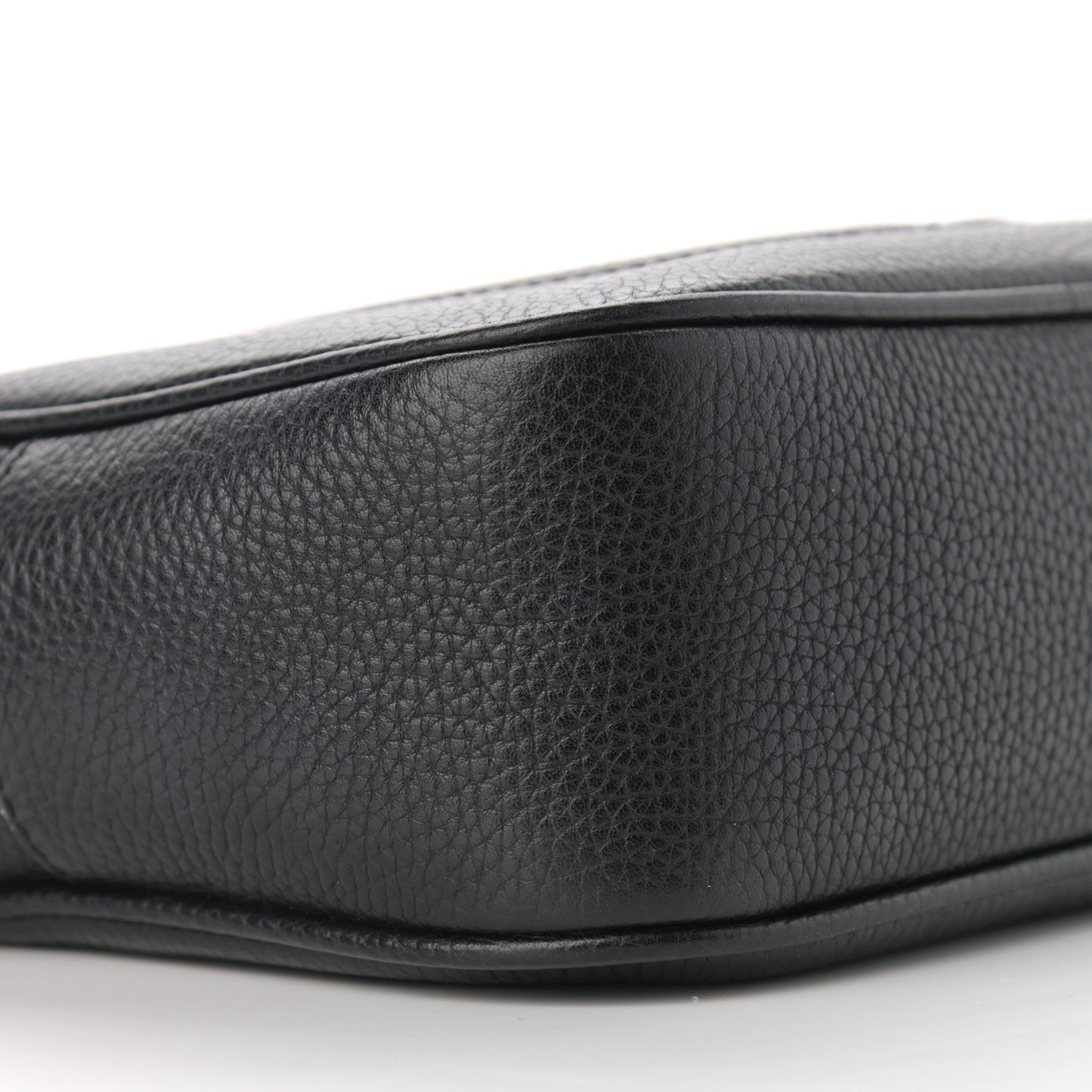 Pebbled Calfskin Small Soho Disco Bag Black