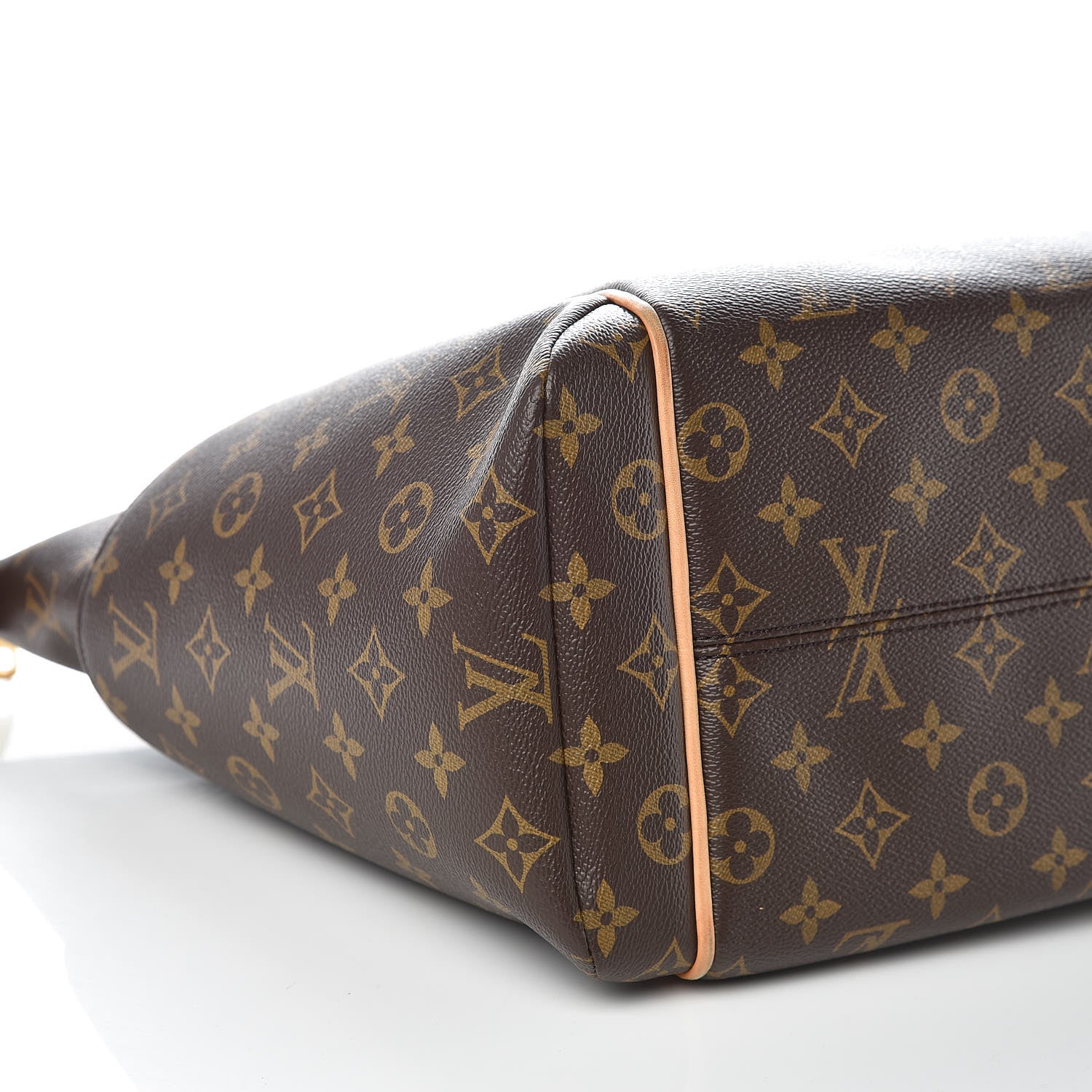Louis Vuitton Monogram Totally MM 5 of 14