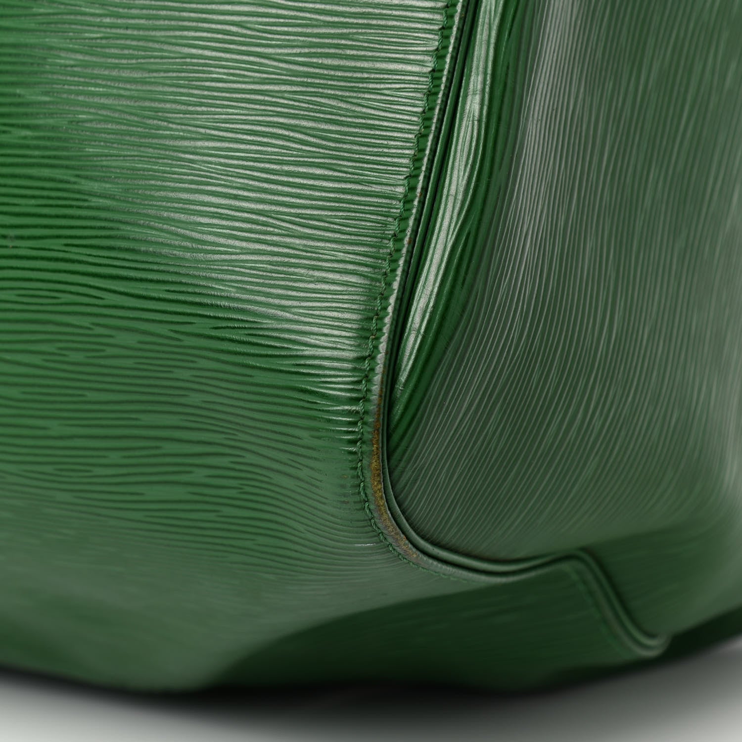 Louis Vuitton Epi Keepall 55 Borneo 21 of 24
