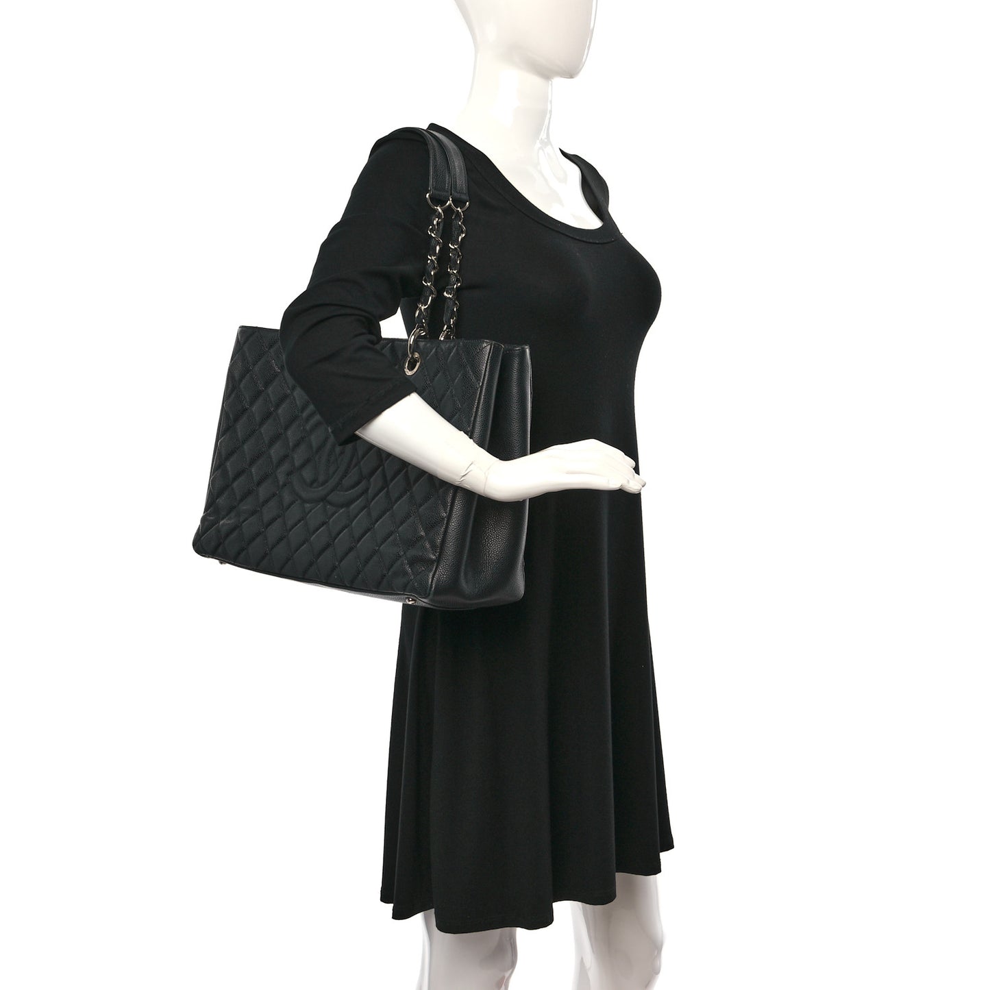 Caviar Quilted XL Grand Shopping Tote GST Black