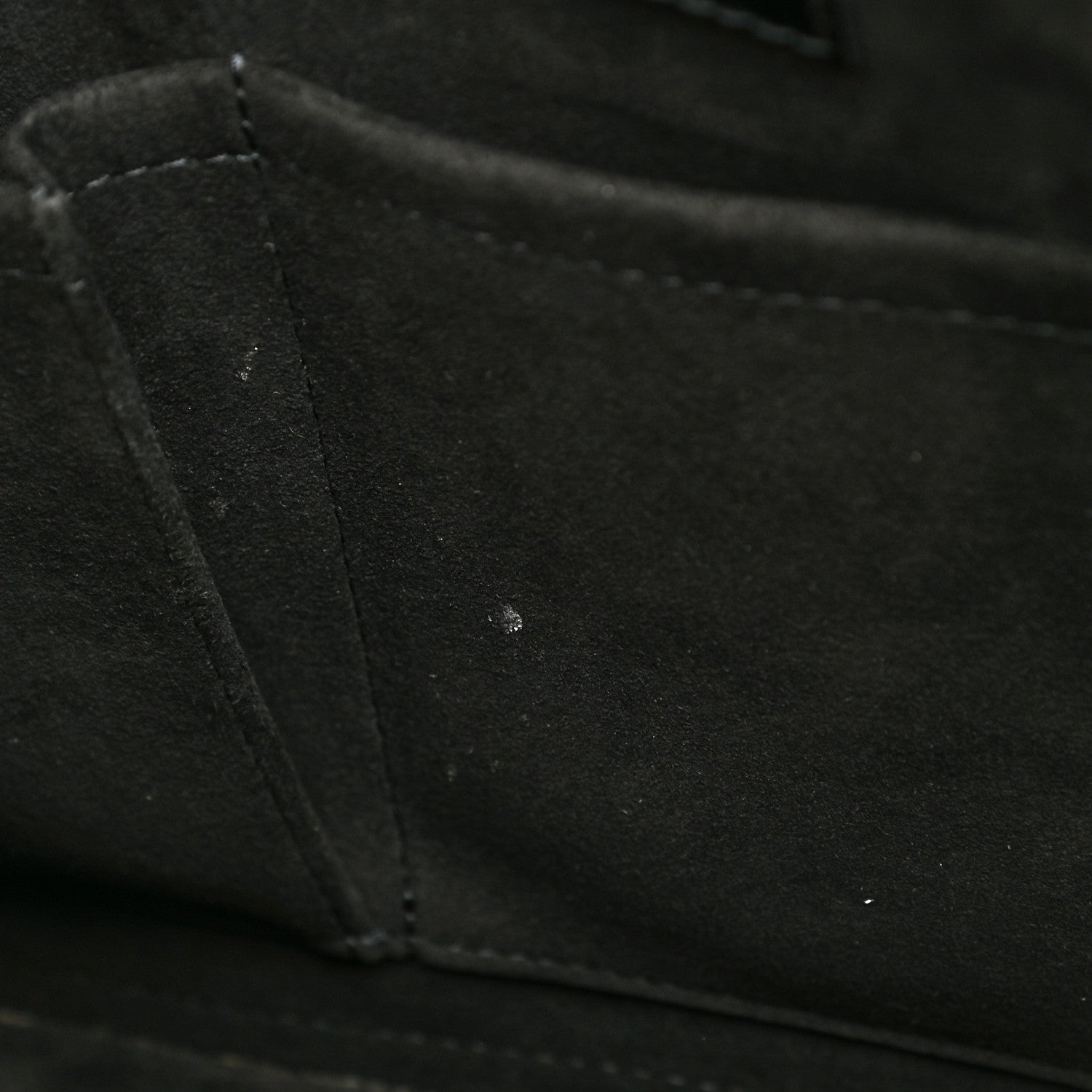 Louis Vuitton Electric Epi Alma PM Black 13 of 23