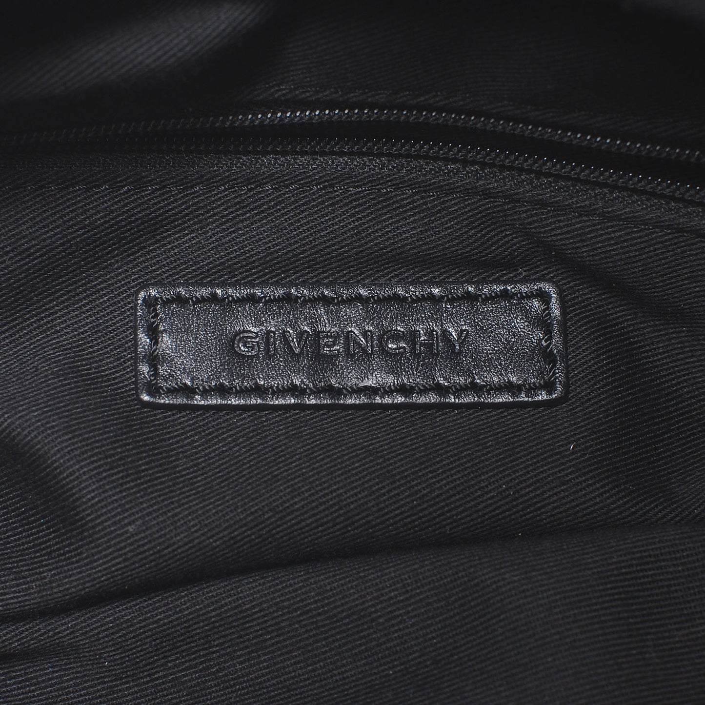 Nylon Studded Medium Nightingale Black