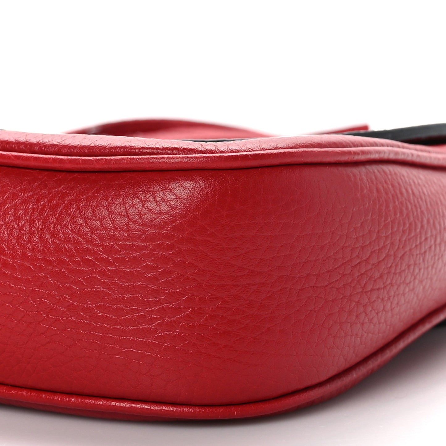 Pebbled Calfskin Medium Soho Flap Crossbody Vibrant Red