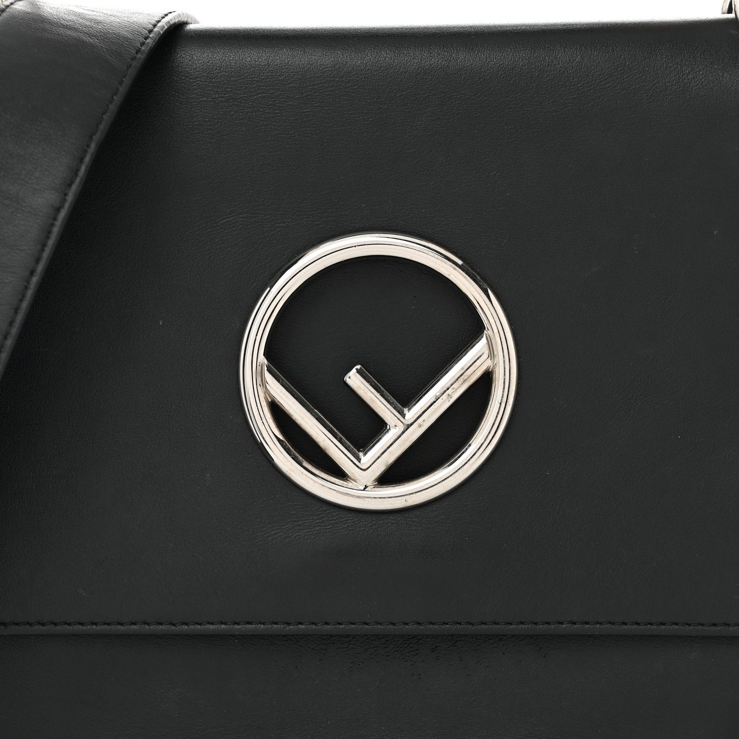 Vitello Century Opaco F is Fendi Kan I Shoulder Bag Black
