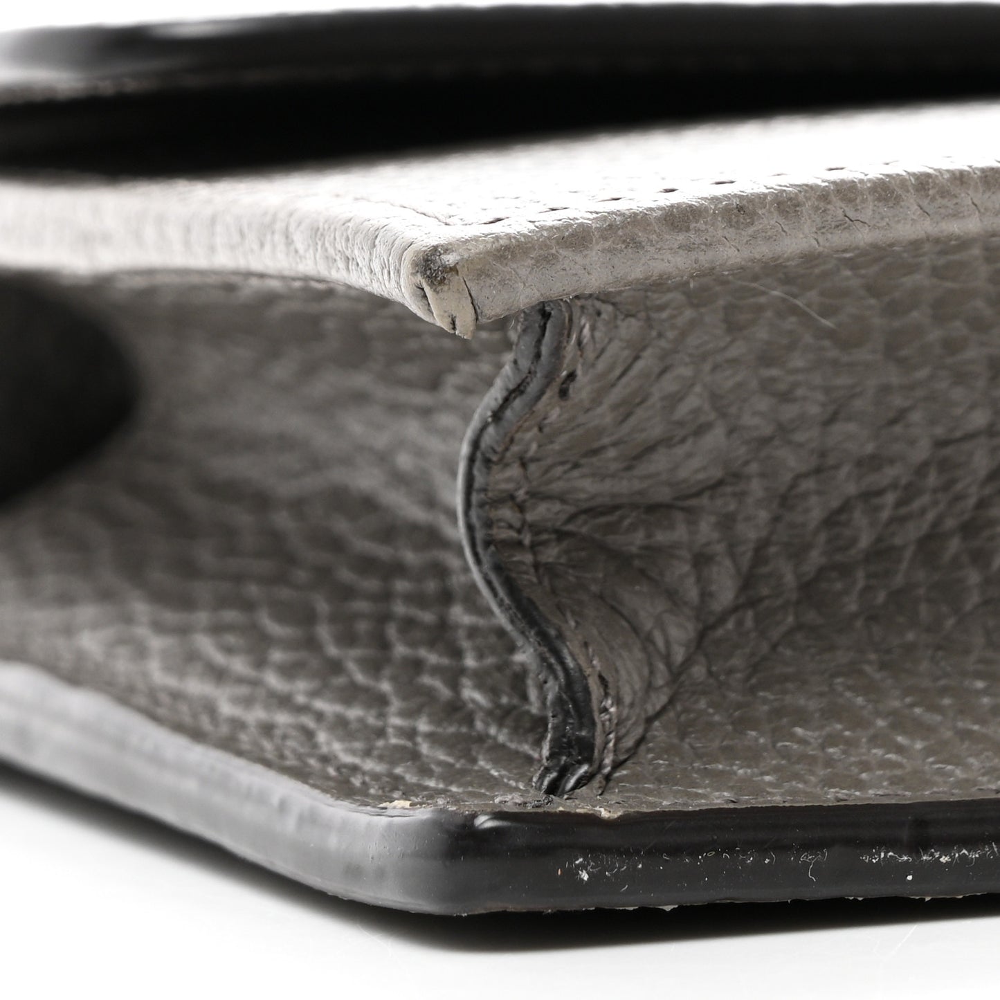Dollar Calfskin Interlocking G Chain Wallet Loess