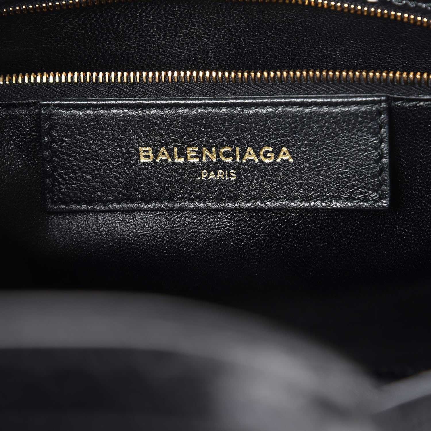 Balenciaga Ayers Papier A6 Zip Around Tote Black White 5 of 7