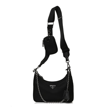 Prada Nylon Re-Edition 2005 Shoulder Bag Black 2 of 13