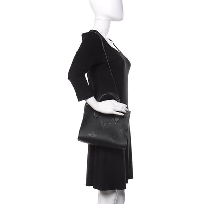 Louis Vuitton Empreinte Monogram Giant Onthego PM Black 2 of 11