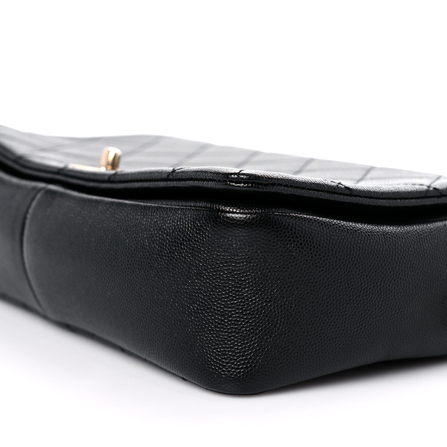 Caviar Quilted Medium Fashion Therapy Flap Bag Black