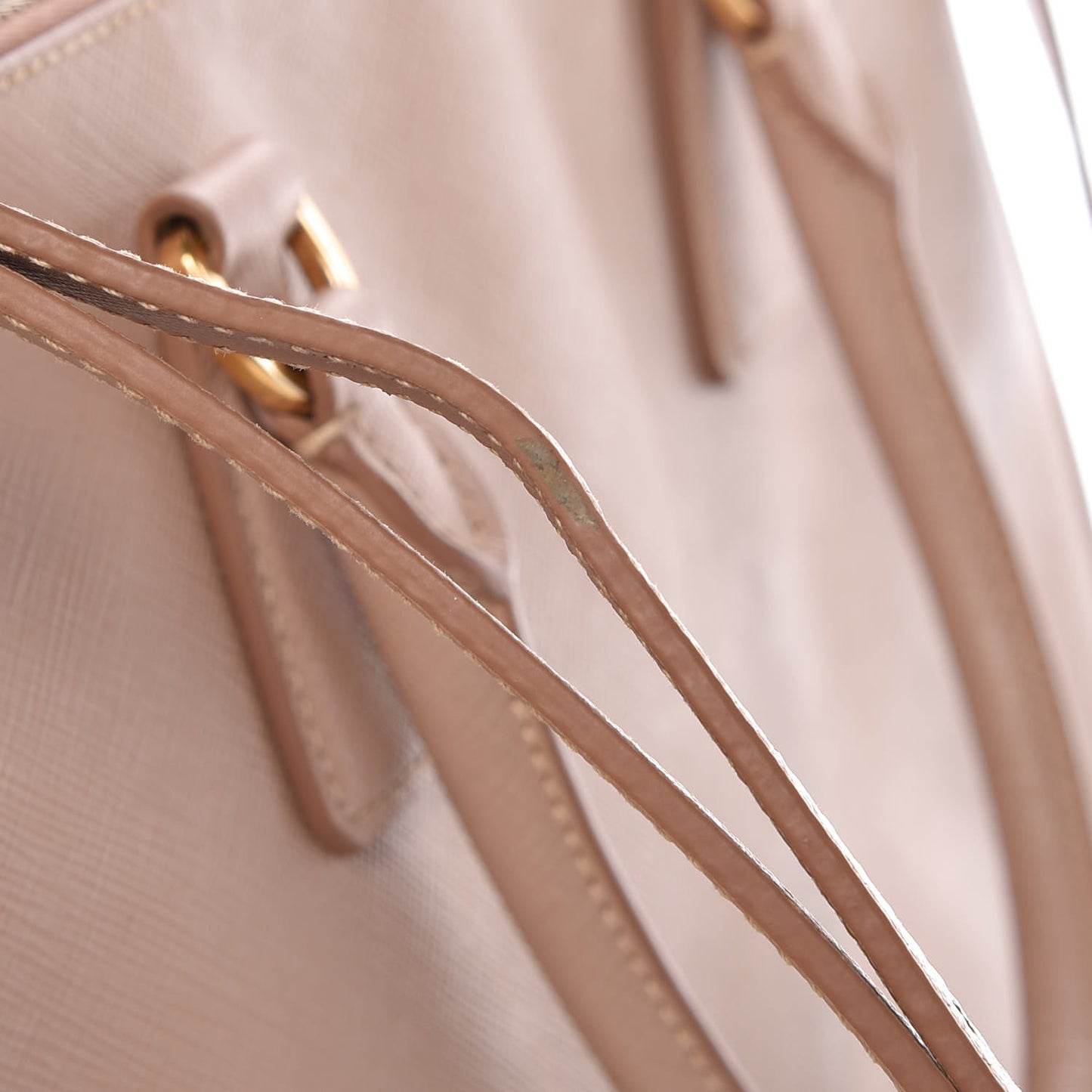 Saffiano Medium Galleria Double Zip Tote Cammeo