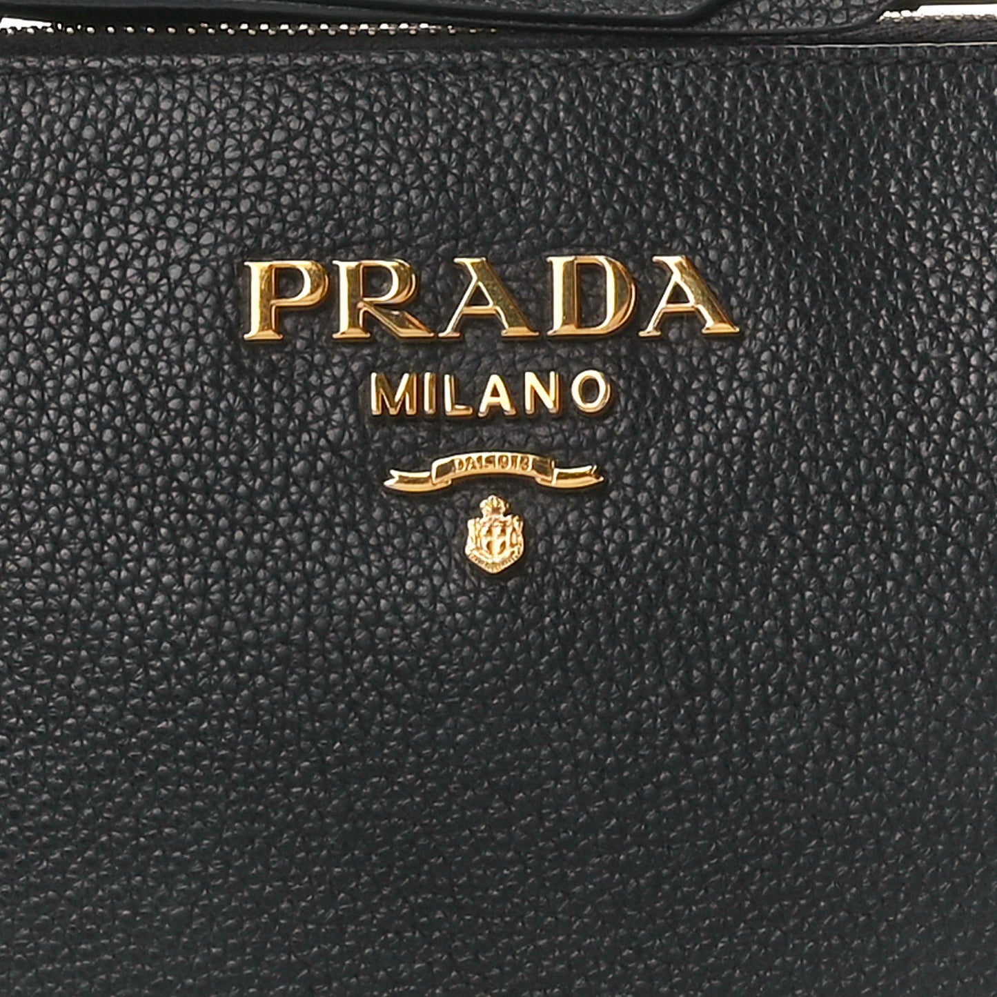 Vitello Daino Double Zip Crossbody Bag Black