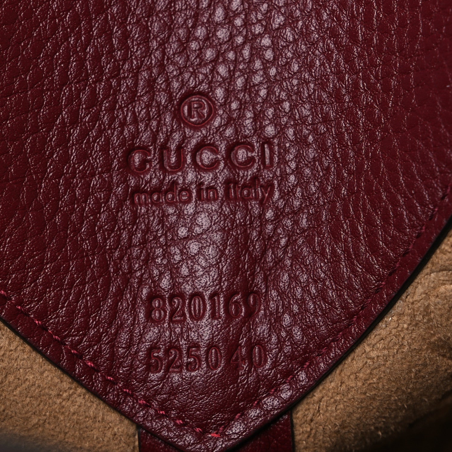Gucci Soft Grained Calfskin Maxi B Hobo Rosso 7 of 12