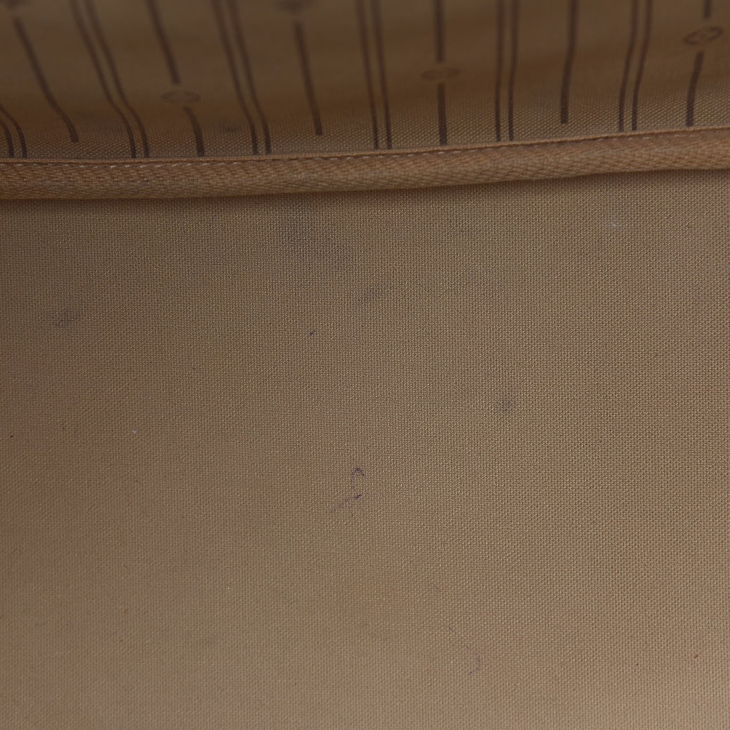 Louis Vuitton Monogram Neverfull GM 9 of 17