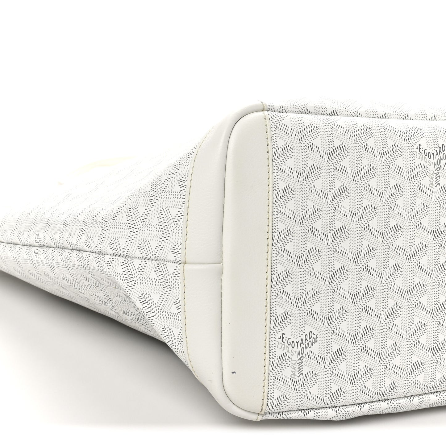 Goyardine Artois MM White