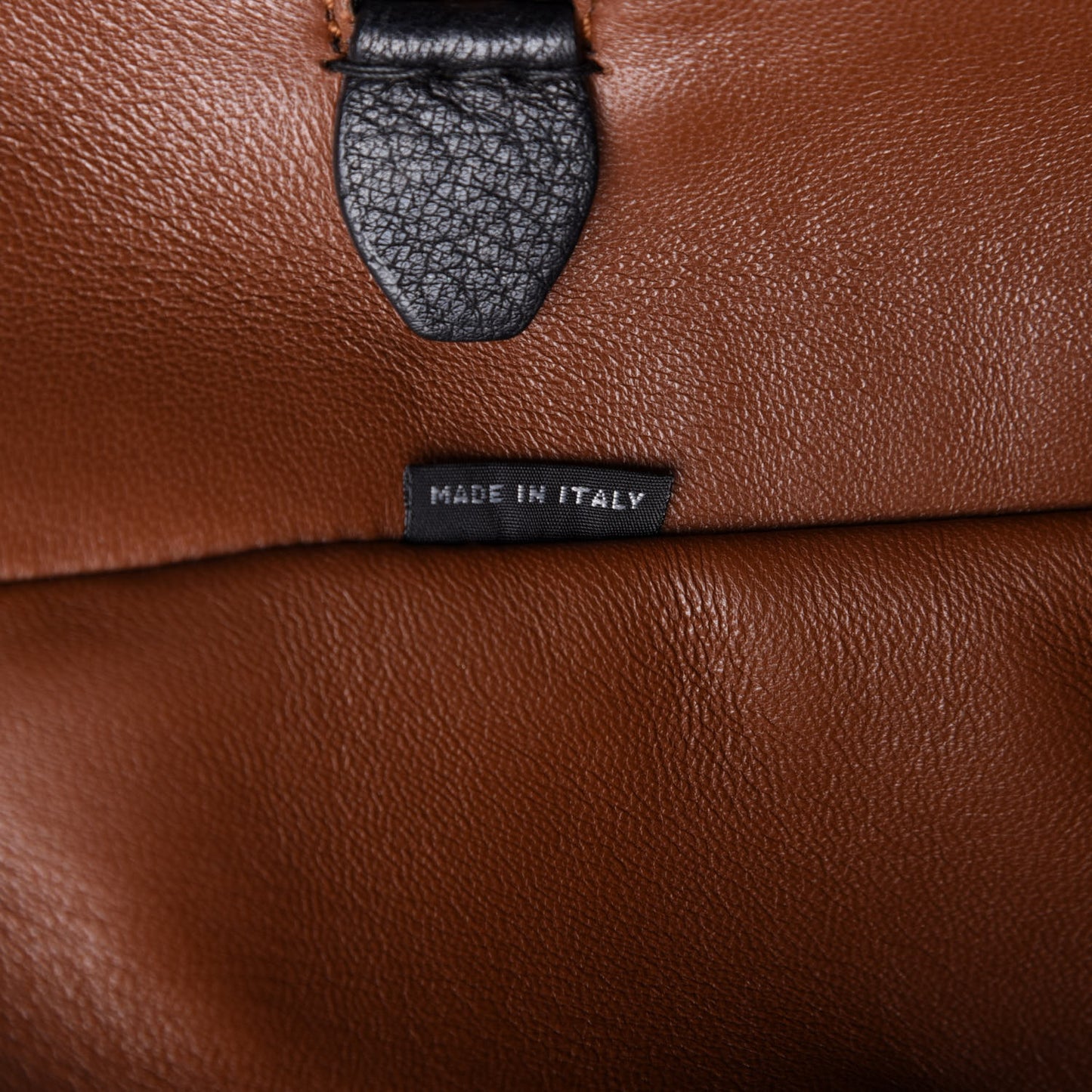 Cervo Deerskin Fringe Tote Black