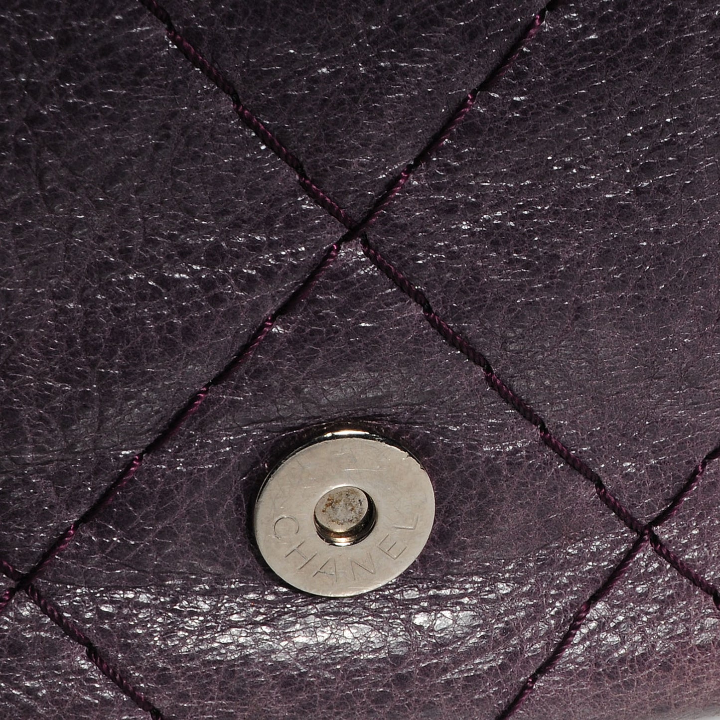 Glazed Calfskin On The Road XL Flap Purple