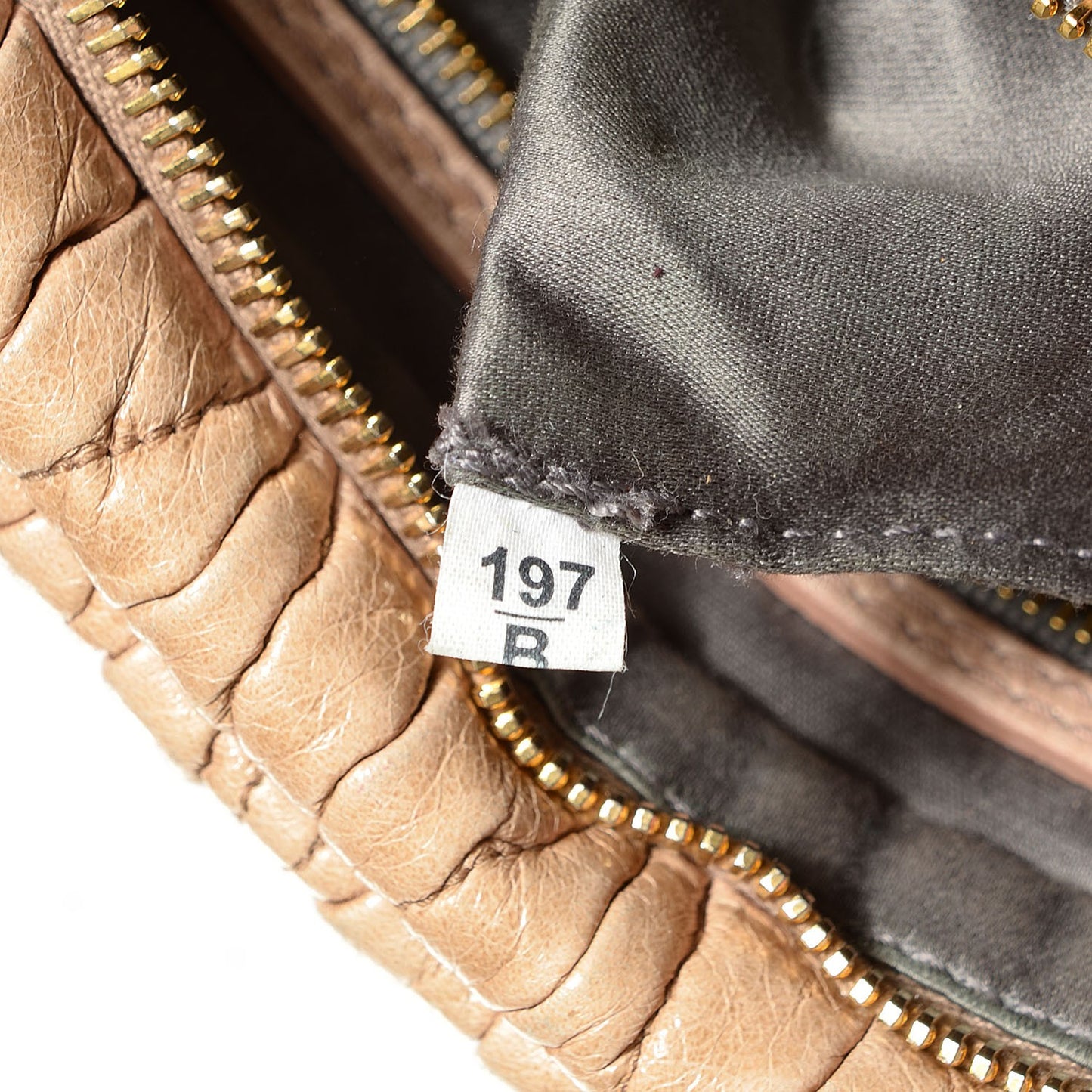 Nappa Matelasse Shoulder Bag Cammeo