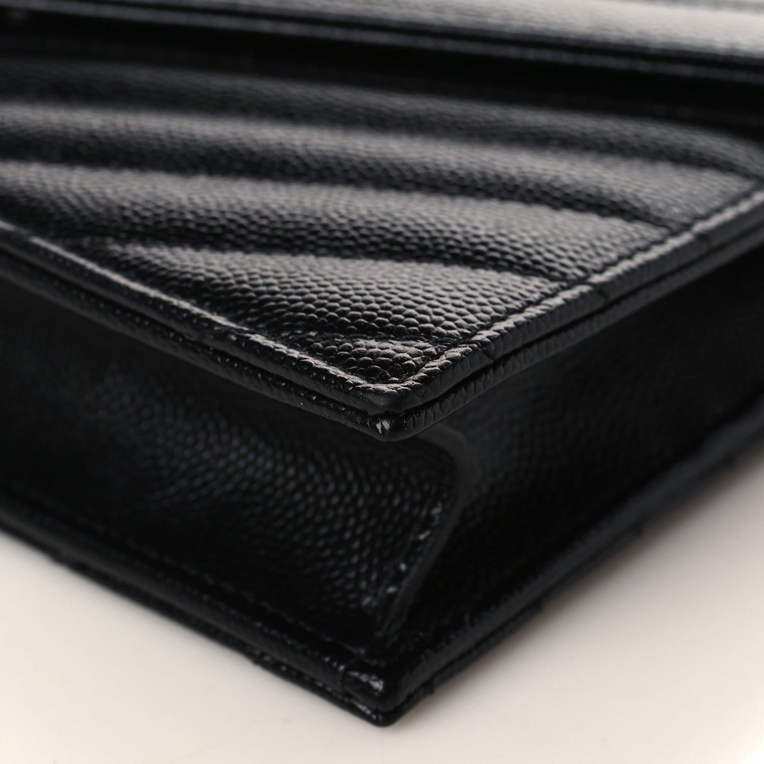 Saint Laurent Grain De Poudre Matelasse Chevron Monogram Envelope Chain Wallet Black 8 of 9