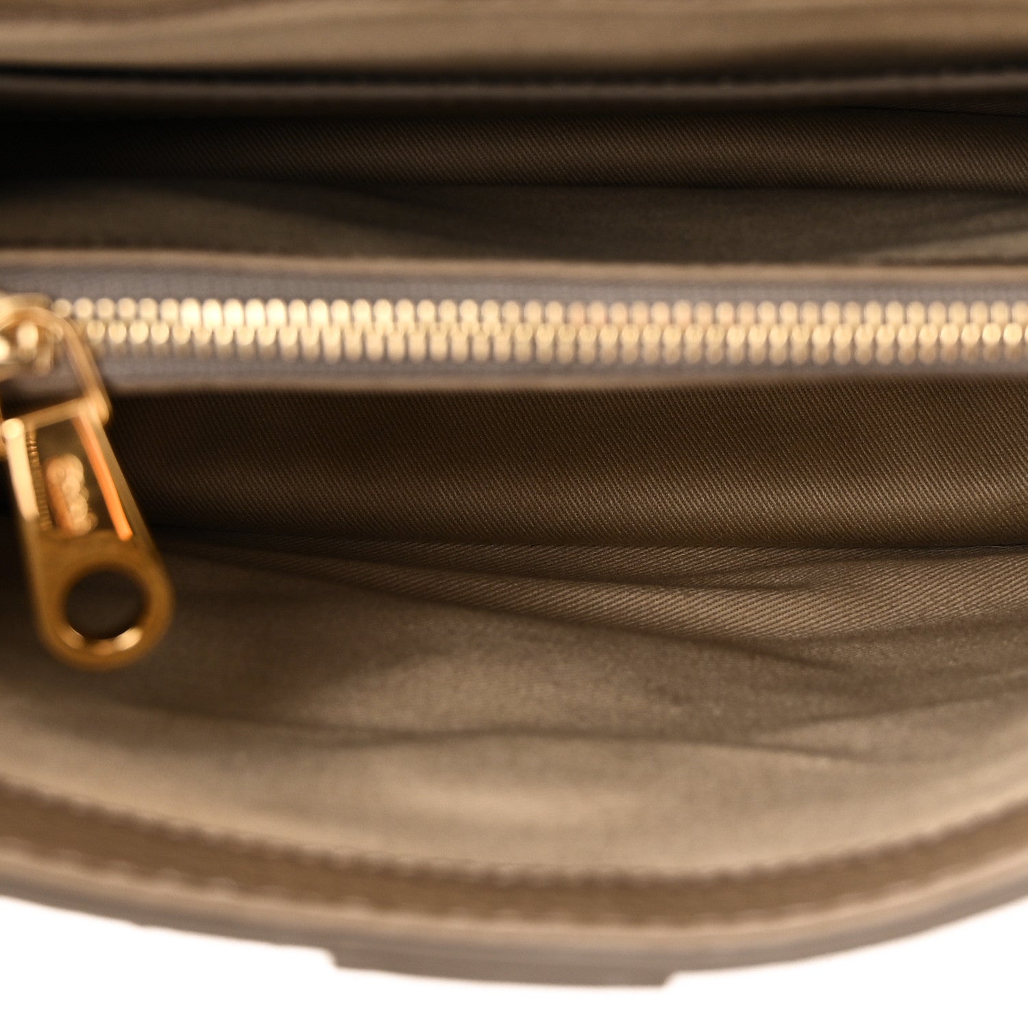 Chloe Shiny Grained Calfskin Small Aby Day Shoulder Bag Motty Grey 5 of 9