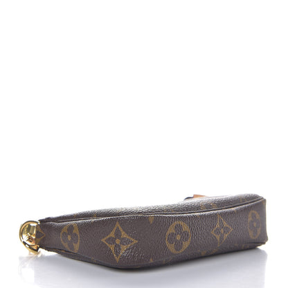 Louis Vuitton Monogram Mini Pochette Accessories 4 of 9