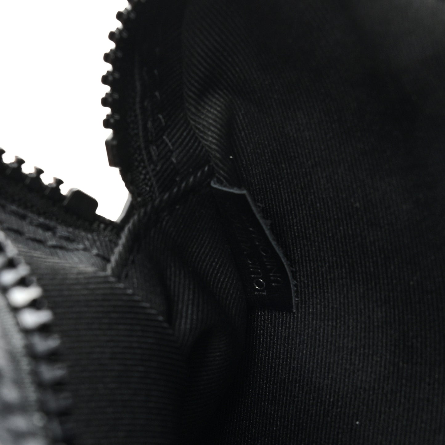 Taurillon Monogram Uniformes Solar Ray Soft Pochette Volga Belt Bag Black