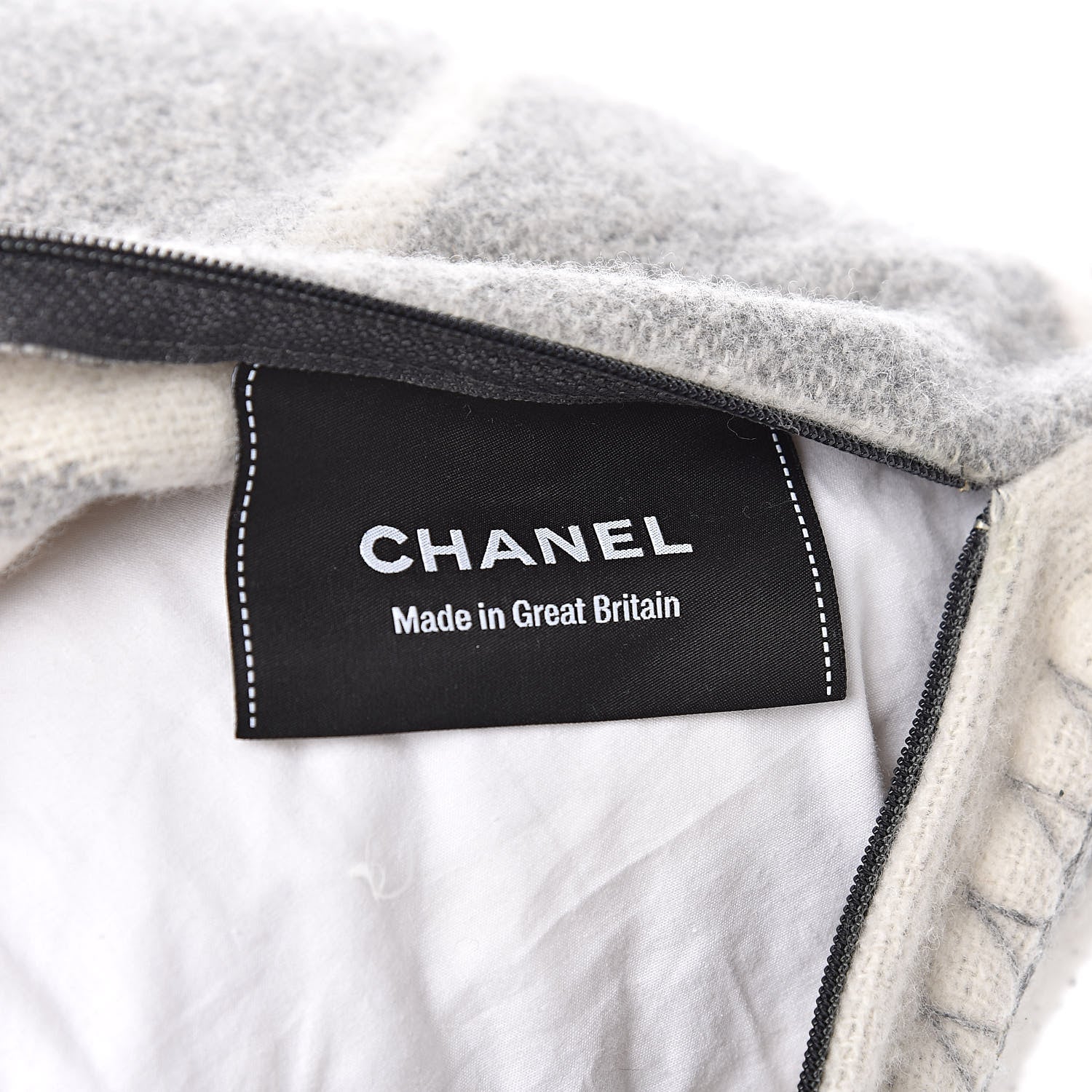 Chanel Merino Wool Cashmere CC Pillow Grey Off White 5 of 5
