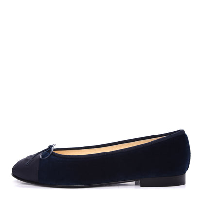 Chanel Velvet Cap Toe Ballerina Flats 39 Navy 1 of 11