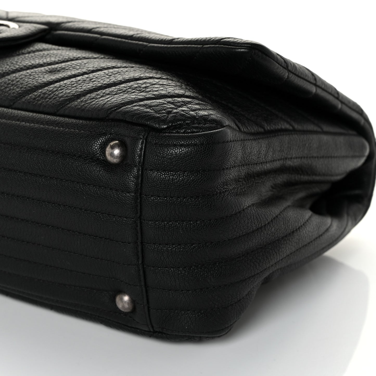 Calfskin Chevron Quilted XXL Travel Flap Bag Black