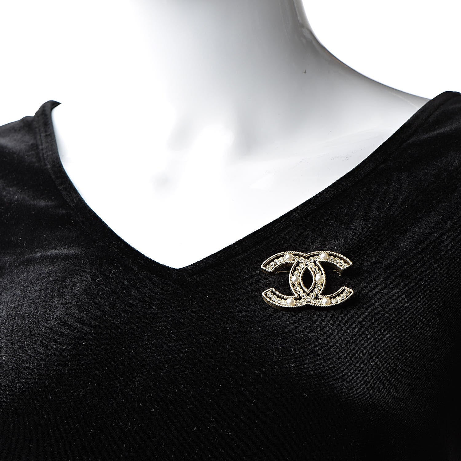 Chanel Pearl Crystal CC Brooch Gold 2 of 4