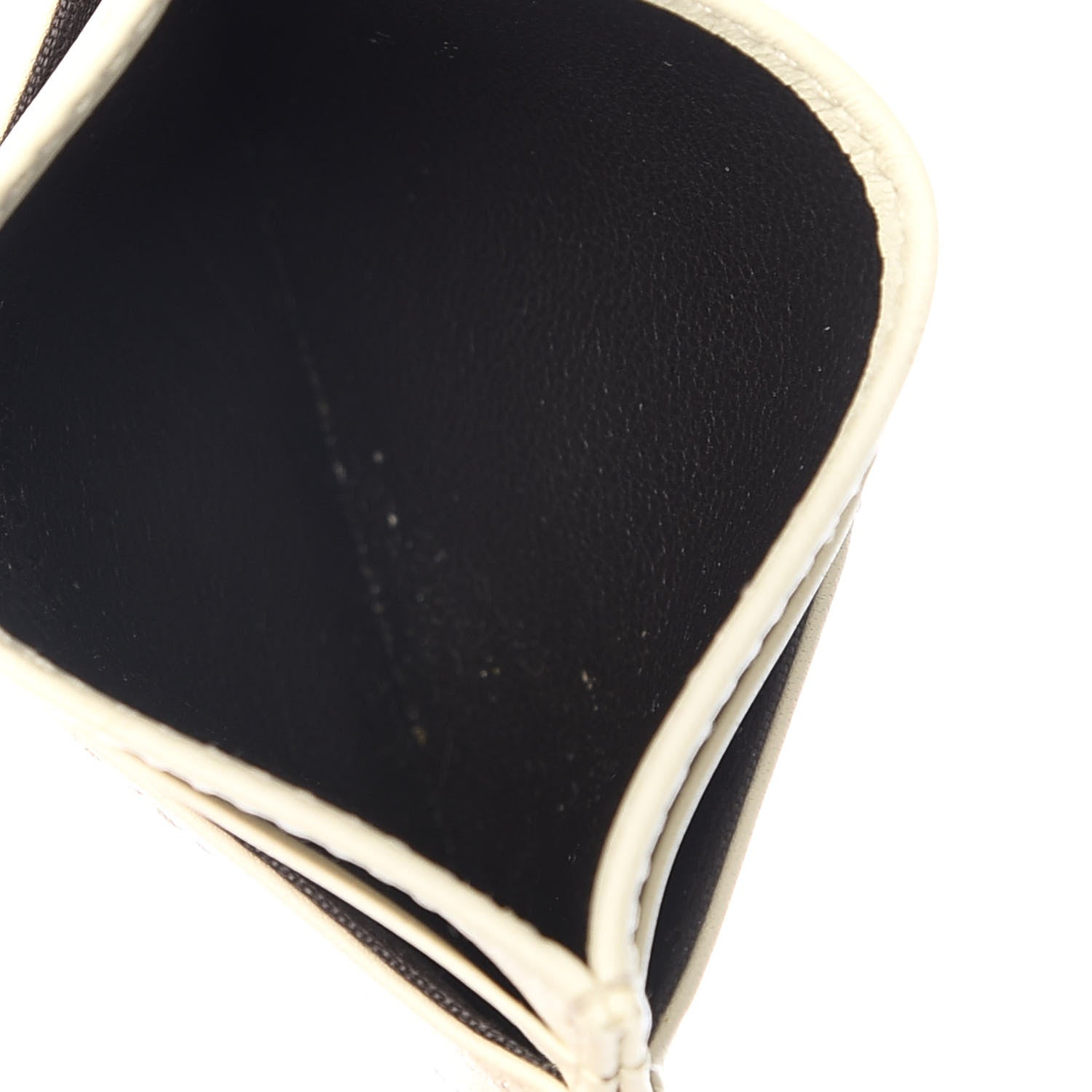 Gucci Calfskin Matelasse GG Marmont Card Holder White 5 of 7