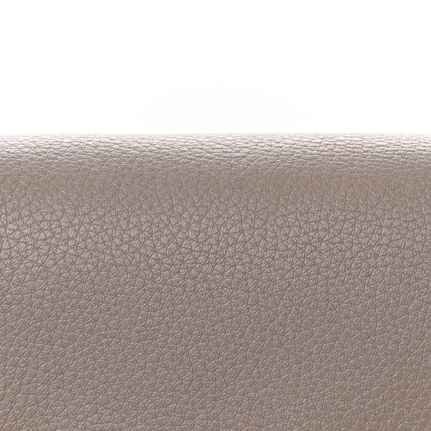 Pebbled Calfskin Medium Rockstud Flip Lock Crossbody Bag Poudre
