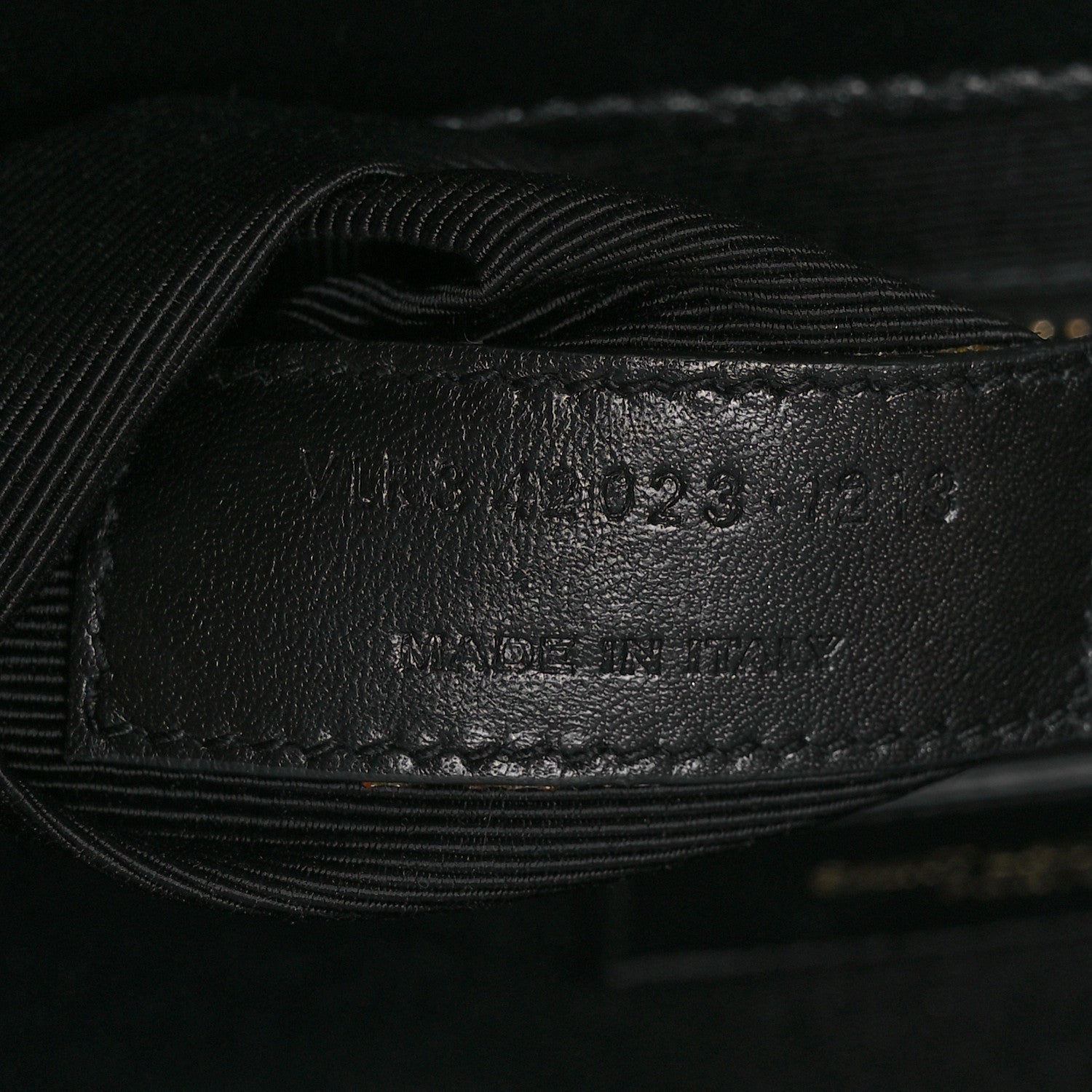 Saint Laurent Smooth Calfskin Matelasse Chevron Large Monogram Satchel Black 12 of 23