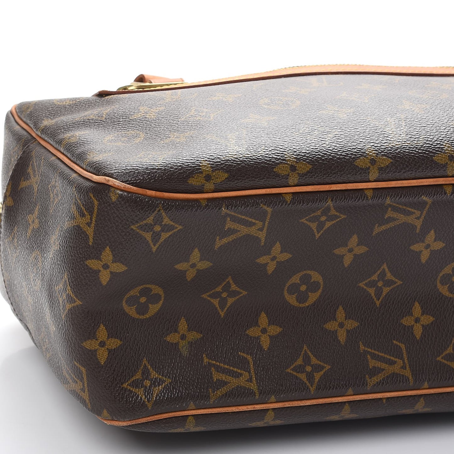Monogram Cite GM