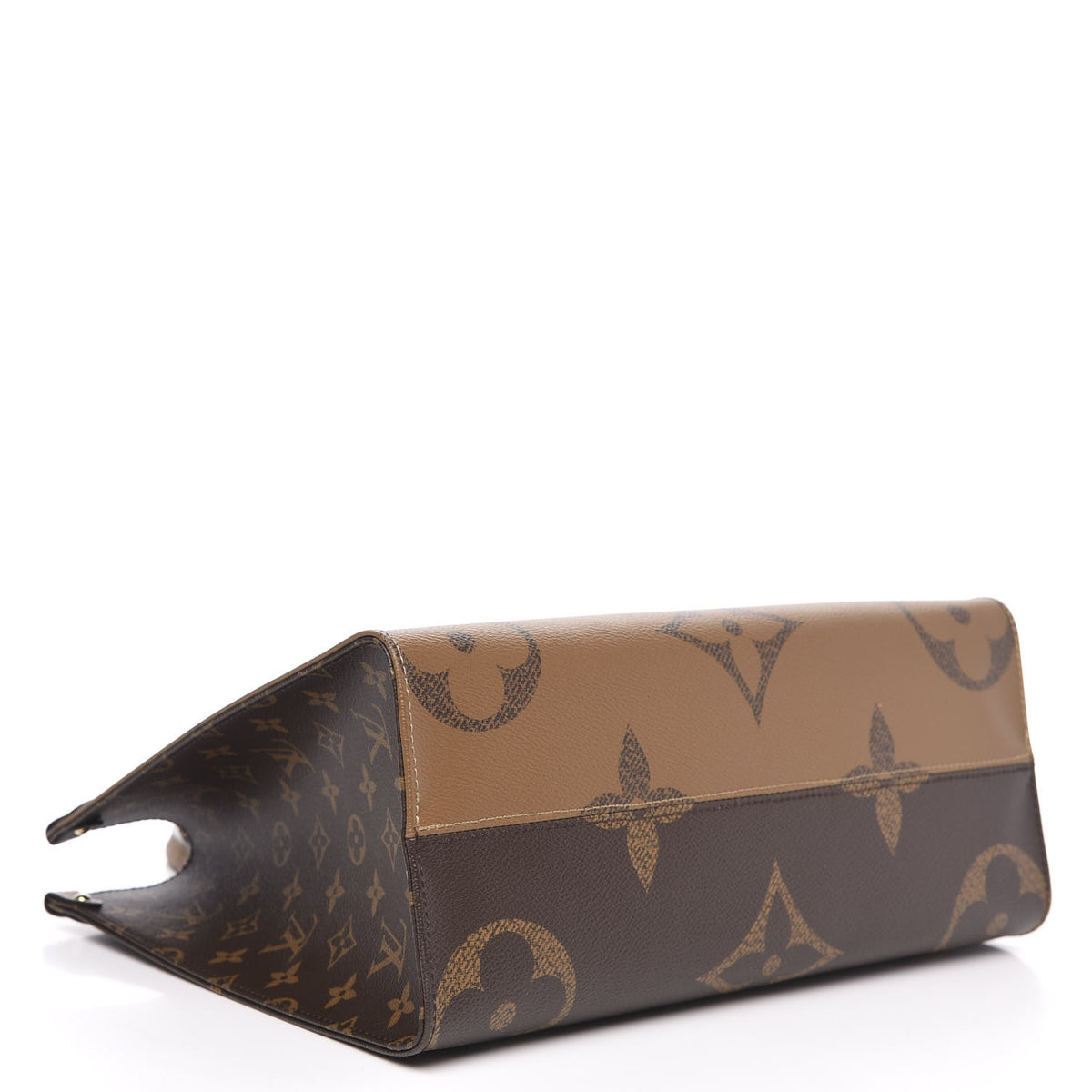 Reverse Monogram Giant Onthego MM