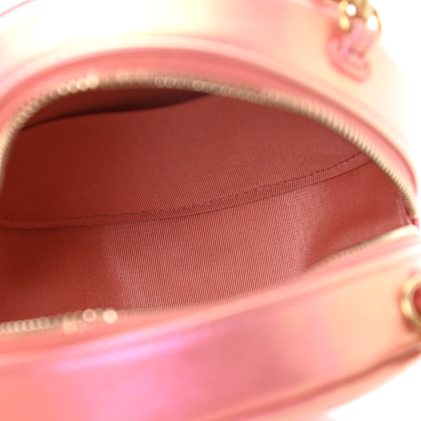 Iridescent Calfskin Quilted Chanel 19 Round Clutch With Chain Pink