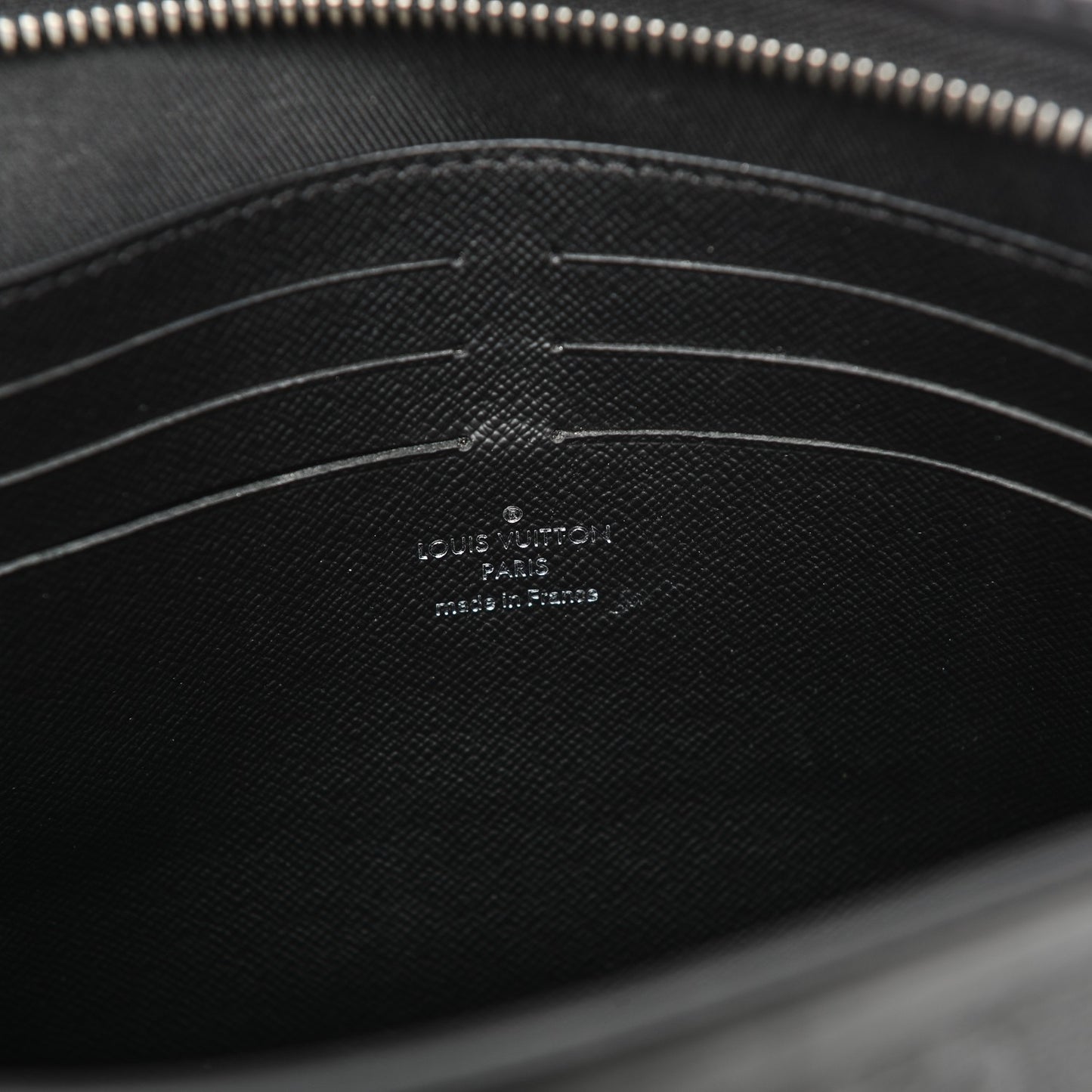 Monogram Eclipse Pochette Voyage MM