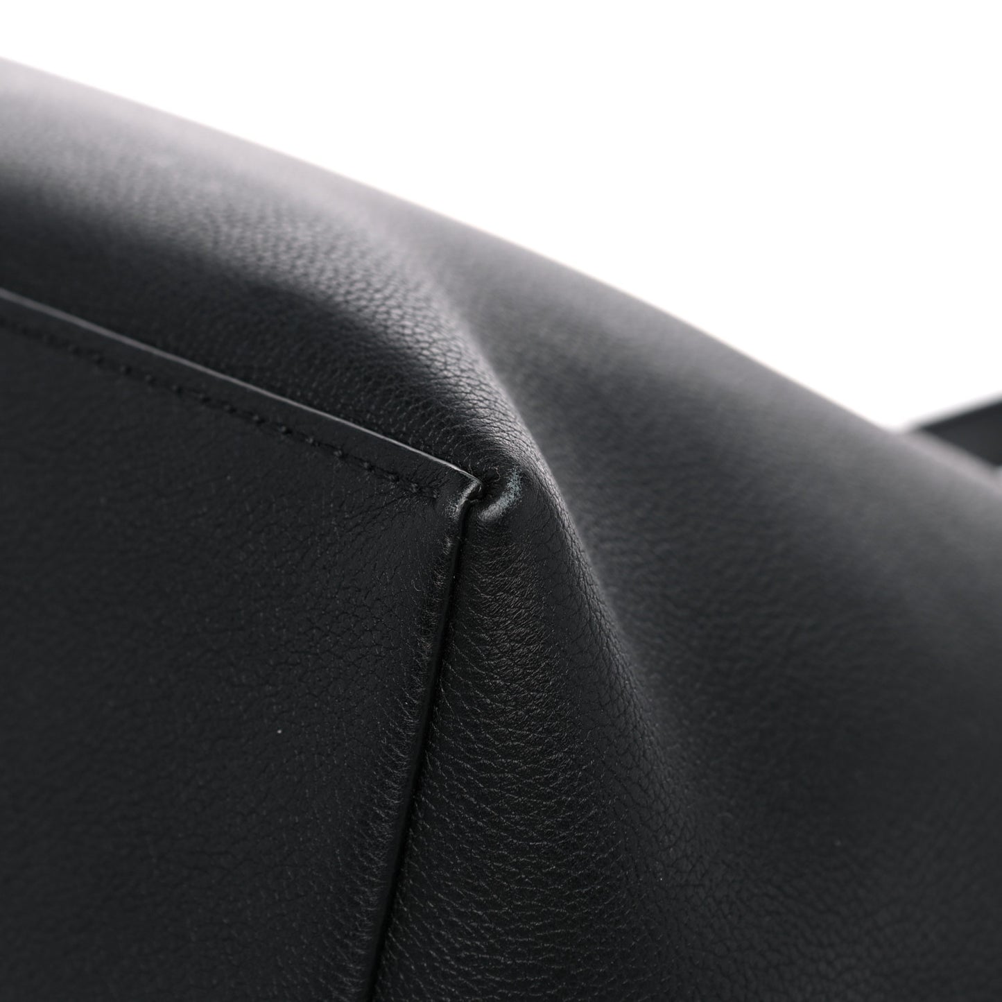 Calfskin Lockme Go Tote Black