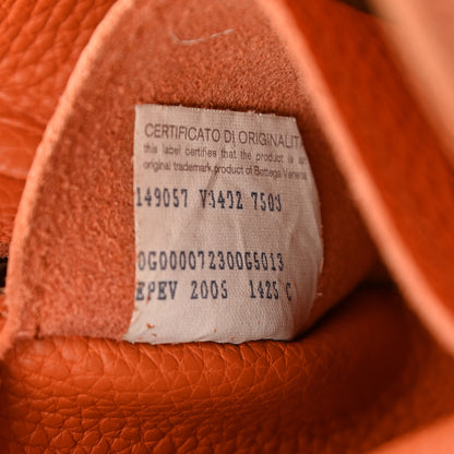Bottega Veneta Calfskin Messenger Bag Clementine 7 of 20