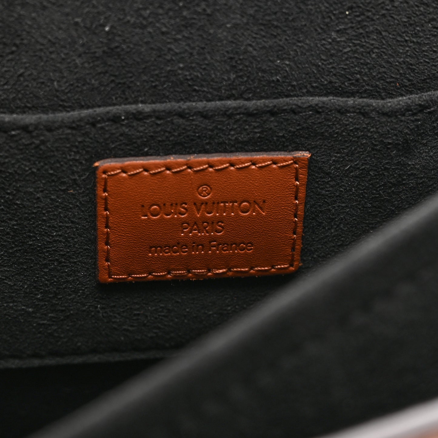 Reverse Monogram Dauphine Mini